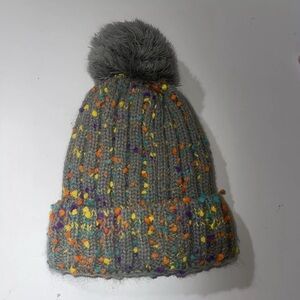 Women’s Gray Confetti Speckled Puff Ball Velvet Lined Ribbed Beanie Outdoors S